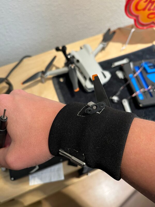 Gruppe 1: Das Werkzeug-Armband