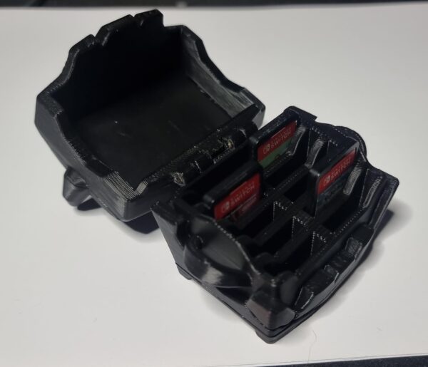 Gruppe 6: Aufbewahrungstruhe für Nintendo-Switch-Spiele